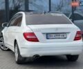 Белый Мерседес Ц-Класс, объемом двигателя 1.8 л и пробегом 200 тыс. км за 10000 $, фото 29 на Automoto.ua