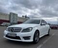 Белый Мерседес Ц-Класс, объемом двигателя 3 л и пробегом 234 тыс. км за 13000 $, фото 8 на Automoto.ua