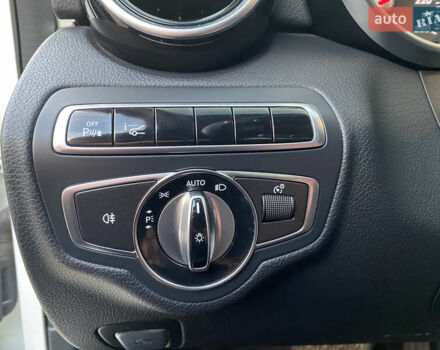 Белый Мерседес Ц-Класс, объемом двигателя 2.2 л и пробегом 150 тыс. км за 19500 $, фото 43 на Automoto.ua