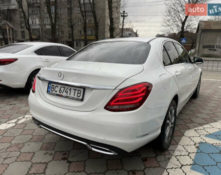 Белый Мерседес Ц-Класс, объемом двигателя 1.6 л и пробегом 130 тыс. км за 17700 $, фото 4 на Automoto.ua