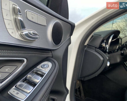 Мерседес Ц-Класс 2014 в Киеве на Automoto.ua Белый Мерседес Ц-Класс, объемом двигателя 2.2 л и пробегом 150 тыс. км за 19700 $, фото 28 на Automoto.ua