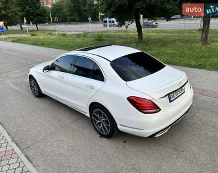 Білий Мерседес Ц-Клас, об'ємом двигуна 2.2 л та пробігом 150 тис. км за 19700 $, фото 6 на Automoto.ua
