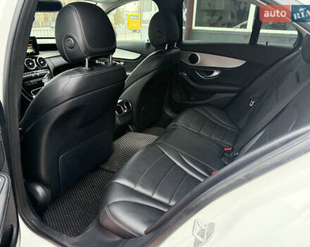 Белый Мерседес Ц-Класс, объемом двигателя 1.6 л и пробегом 130 тыс. км за 17700 $, фото 6 на Automoto.ua