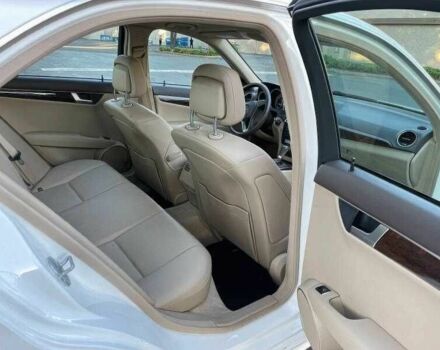 Білий Мерседес Ц-Клас, об'ємом двигуна 3.5 л та пробігом 146 тис. км за 9200 $, фото 7 на Automoto.ua