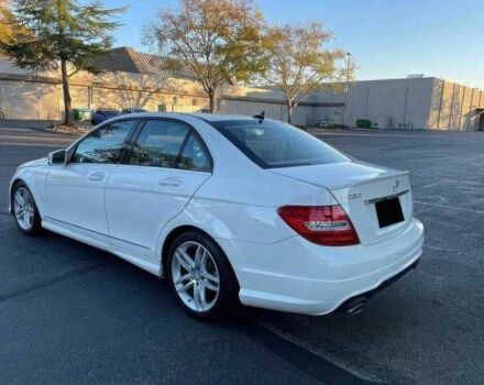 Білий Мерседес Ц-Клас, об'ємом двигуна 3.5 л та пробігом 146 тис. км за 9200 $, фото 2 на Automoto.ua