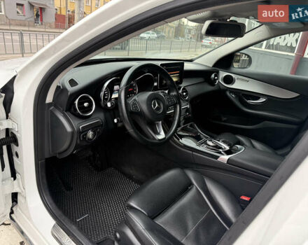 Белый Мерседес Ц-Класс, объемом двигателя 1.6 л и пробегом 130 тыс. км за 17700 $, фото 7 на Automoto.ua