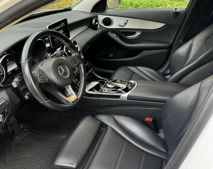 Мерседес Ц-Класс 2014 в Киеве на Automoto.ua Белый Мерседес Ц-Класс, объемом двигателя 2 л и пробегом 98 тыс. км за 20500 $, фото 10 на Automoto.ua