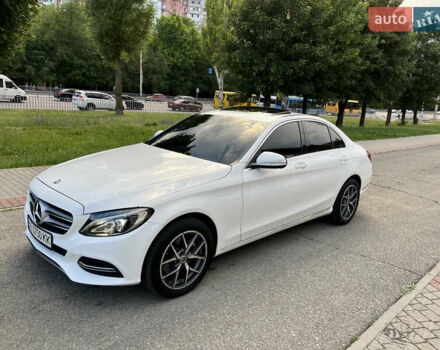 Белый Мерседес Ц-Класс, объемом двигателя 2.2 л и пробегом 150 тыс. км за 20500 $, фото 76 на Automoto.ua