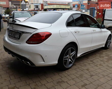 Белый Мерседес Ц-Класс, объемом двигателя 2.2 л и пробегом 326 тыс. км за 18900 $, фото 10 на Automoto.ua