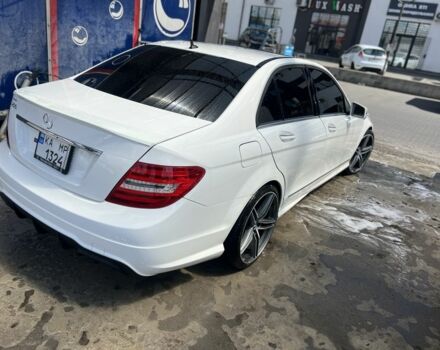 Белый Мерседес Ц-Класс, объемом двигателя 1.8 л и пробегом 138 тыс. км за 15000 $, фото 9 на Automoto.ua