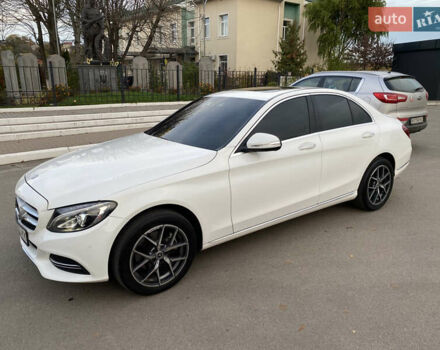 Белый Мерседес Ц-Класс, объемом двигателя 2.2 л и пробегом 150 тыс. км за 19500 $, фото 6 на Automoto.ua