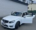 Белый Мерседес Ц-Класс, объемом двигателя 1.8 л и пробегом 138 тыс. км за 15000 $, фото 4 на Automoto.ua