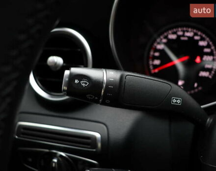 Белый Мерседес Ц-Класс, объемом двигателя 2.2 л и пробегом 326 тыс. км за 18900 $, фото 23 на Automoto.ua