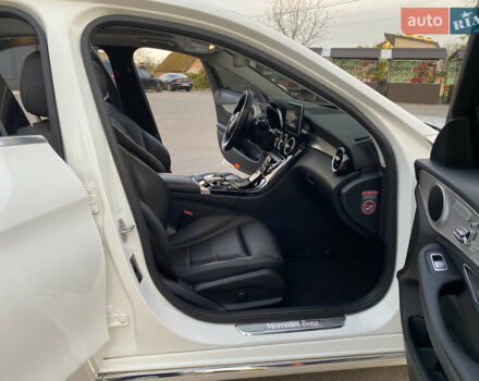 Белый Мерседес Ц-Класс, объемом двигателя 2.2 л и пробегом 150 тыс. км за 19500 $, фото 54 на Automoto.ua