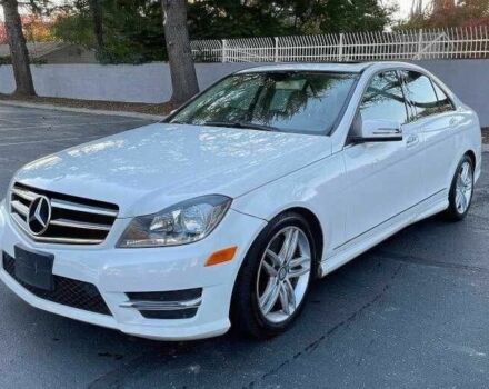 Білий Мерседес Ц-Клас, об'ємом двигуна 3.5 л та пробігом 146 тис. км за 9200 $, фото 1 на Automoto.ua