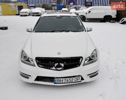Білий Мерседес Ц-Клас, об'ємом двигуна 1.8 л та пробігом 172 тис. км за 10700 $, фото 1 на Automoto.ua