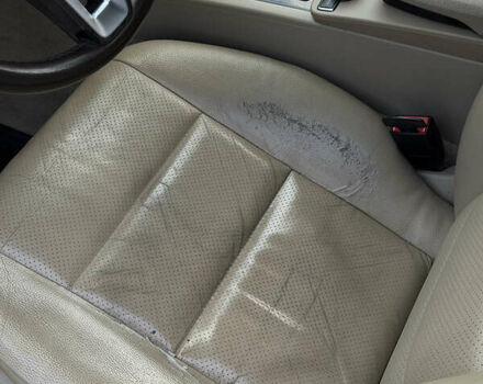 Белый Мерседес Ц-Класс, объемом двигателя 1.8 л и пробегом 195 тыс. км за 12500 $, фото 19 на Automoto.ua