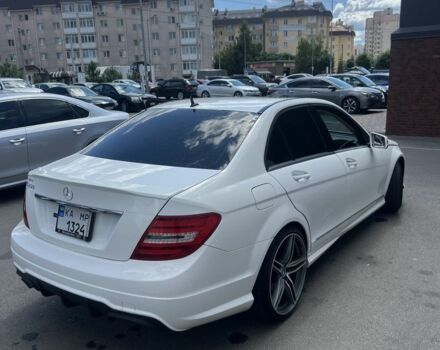 Белый Мерседес Ц-Класс, объемом двигателя 1.8 л и пробегом 138 тыс. км за 15000 $, фото 6 на Automoto.ua