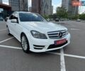 Білий Мерседес Ц-Клас, об'ємом двигуна 2.2 л та пробігом 136 тис. км за 13700 $, фото 1 на Automoto.ua