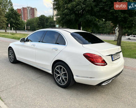 Белый Мерседес Ц-Класс, объемом двигателя 2.2 л и пробегом 150 тыс. км за 20500 $, фото 75 на Automoto.ua