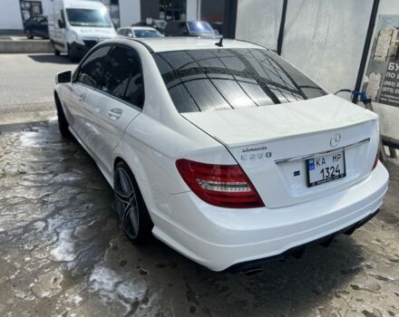 Белый Мерседес Ц-Класс, объемом двигателя 1.8 л и пробегом 138 тыс. км за 15000 $, фото 12 на Automoto.ua