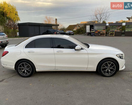Мерседес Ц-Класс 2014 в Киеве на Automoto.ua Белый Мерседес Ц-Класс, объемом двигателя 2.2 л и пробегом 150 тыс. км за 19700 $, фото 6 на Automoto.ua