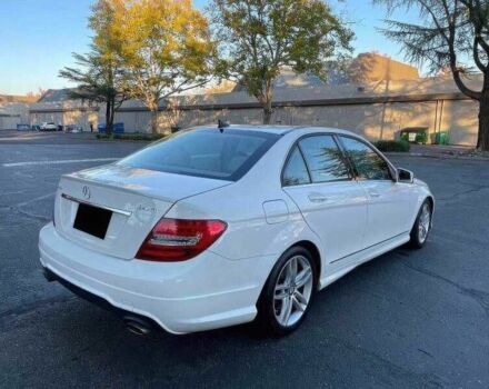 Білий Мерседес Ц-Клас, об'ємом двигуна 3.5 л та пробігом 146 тис. км за 9200 $, фото 4 на Automoto.ua