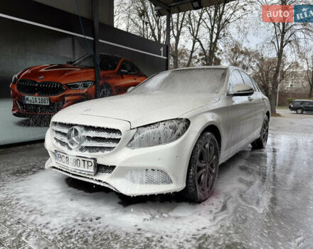 Білий Мерседес Ц-Клас, об'ємом двигуна 2.14 л та пробігом 189 тис. км за 21200 $, фото 5 на Automoto.ua