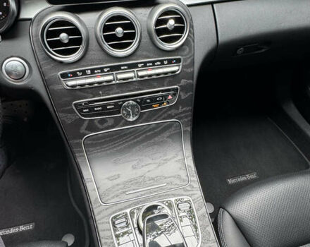 Белый Мерседес Ц-Класс, объемом двигателя 2 л и пробегом 140 тыс. км за 20500 $, фото 26 на Automoto.ua