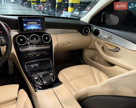 Белый Мерседес Ц-Класс, объемом двигателя 1.99 л и пробегом 109 тыс. км за 18900 $, фото 13 на Automoto.ua