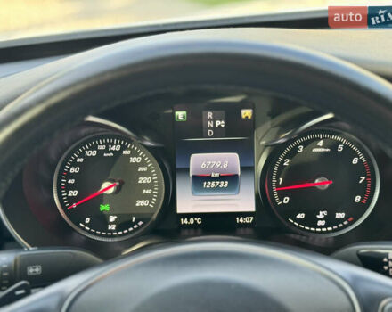 Білий Мерседес Ц-Клас, об'ємом двигуна 2 л та пробігом 125 тис. км за 21900 $, фото 35 на Automoto.ua