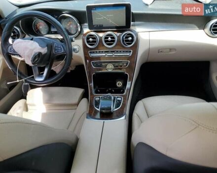 Белый Мерседес Ц-Класс, объемом двигателя 1.99 л и пробегом 75 тыс. км за 2800 $, фото 7 на Automoto.ua