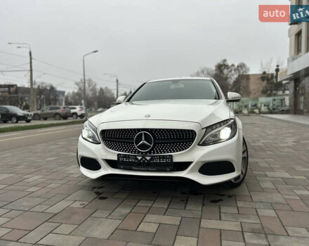 Білий Мерседес Ц-Клас, об'ємом двигуна 2 л та пробігом 165 тис. км за 17999 $, фото 14 на Automoto.ua