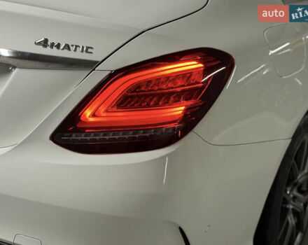 Белый Мерседес Ц-Класс, объемом двигателя 1.99 л и пробегом 109 тыс. км за 18900 $, фото 4 на Automoto.ua