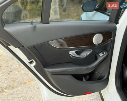 Білий Мерседес Ц-Клас, об'ємом двигуна 1.99 л та пробігом 124 тис. км за 17999 $, фото 20 на Automoto.ua