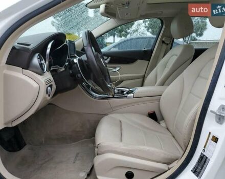Білий Мерседес Ц-Клас, об'ємом двигуна 2 л та пробігом 119 тис. км за 3000 $, фото 6 на Automoto.ua