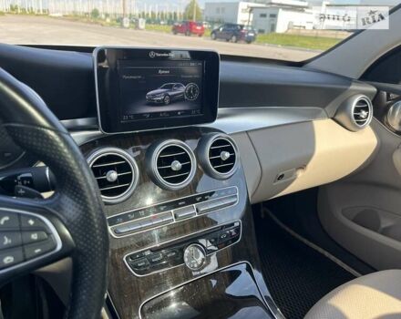 Білий Мерседес Ц-Клас, об'ємом двигуна 1.99 л та пробігом 103 тис. км за 17000 $, фото 11 на Automoto.ua