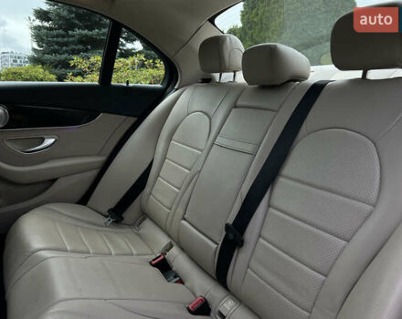 Білий Мерседес Ц-Клас, об'ємом двигуна 1.99 л та пробігом 160 тис. км за 16999 $, фото 24 на Automoto.ua