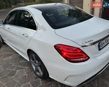 Белый Мерседес Ц-Класс, объемом двигателя 2 л и пробегом 140 тыс. км за 20500 $, фото 5 на Automoto.ua
