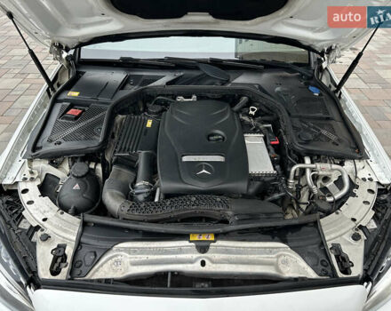 Білий Мерседес Ц-Клас, об'ємом двигуна 2 л та пробігом 165 тис. км за 17999 $, фото 30 на Automoto.ua