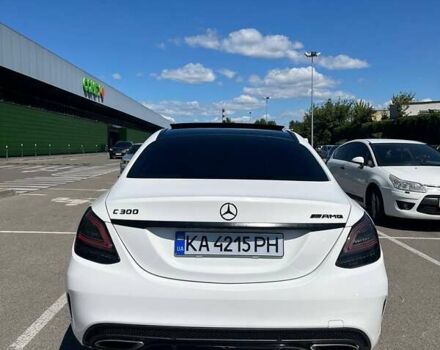 Білий Мерседес Ц-Клас, об'ємом двигуна 2 л та пробігом 189 тис. км за 24500 $, фото 2 на Automoto.ua