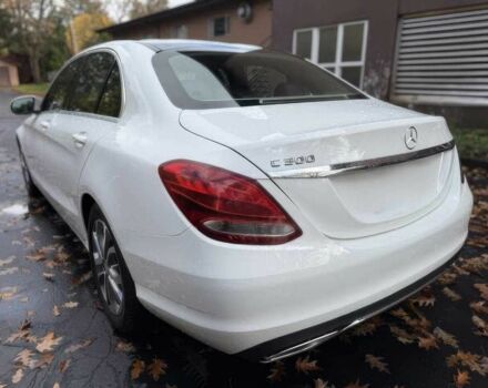 Белый Мерседес Ц-Класс, объемом двигателя 2 л и пробегом 76 тыс. км за 14500 $, фото 6 на Automoto.ua