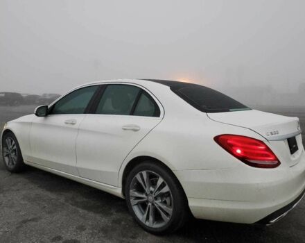 Білий Мерседес Ц-Клас, об'ємом двигуна 2 л та пробігом 26 тис. км за 3500 $, фото 1 на Automoto.ua
