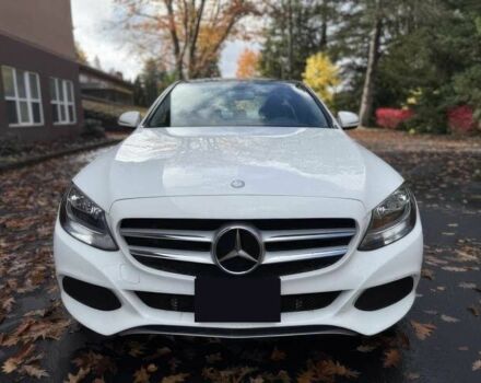 Белый Мерседес Ц-Класс, объемом двигателя 2 л и пробегом 76 тыс. км за 14500 $, фото 1 на Automoto.ua