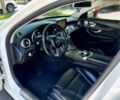 Белый Мерседес Ц-Класс, объемом двигателя 2 л и пробегом 137 тыс. км за 8400 $, фото 5 на Automoto.ua