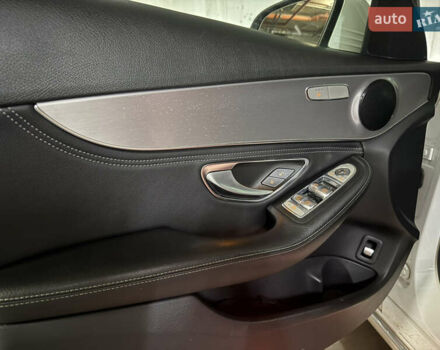 Білий Мерседес Ц-Клас, об'ємом двигуна 2.14 л та пробігом 189 тис. км за 21200 $, фото 9 на Automoto.ua