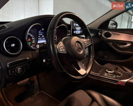 Білий Мерседес Ц-Клас, об'ємом двигуна 2.14 л та пробігом 189 тис. км за 21200 $, фото 12 на Automoto.ua