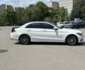 Білий Мерседес Ц-Клас, об'ємом двигуна 2 л та пробігом 174 тис. км за 12999 $, фото 2 на Automoto.ua