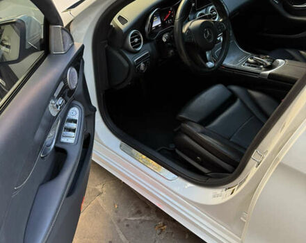 Белый Мерседес Ц-Класс, объемом двигателя 2 л и пробегом 140 тыс. км за 20500 $, фото 9 на Automoto.ua