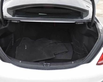 Білий Мерседес Ц-Клас, об'ємом двигуна 3 л та пробігом 90 тис. км за 7600 $, фото 10 на Automoto.ua